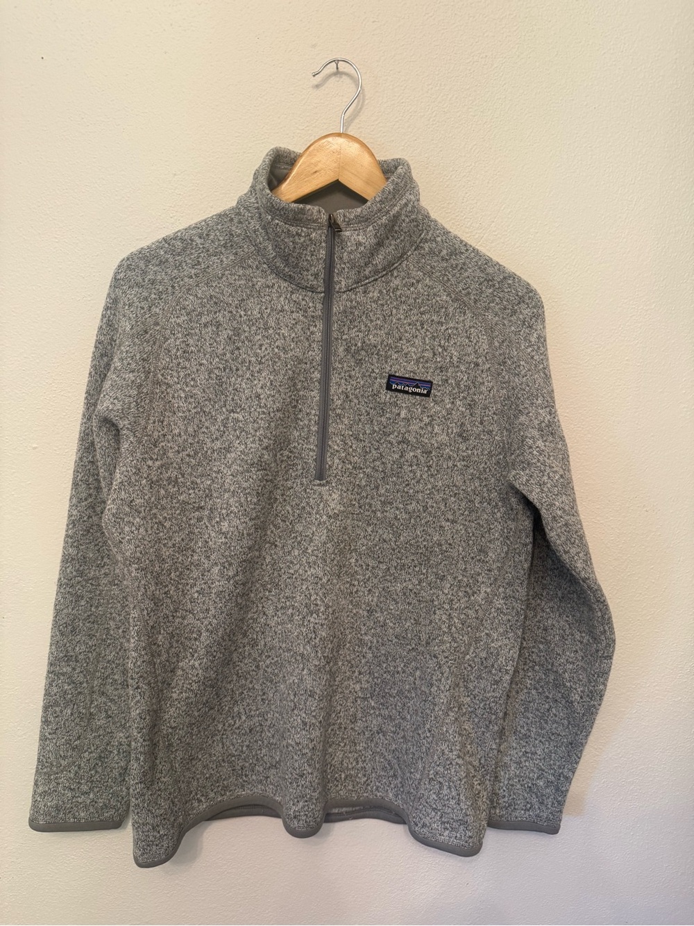 Patagonia Women’s Gray Quarter-Zip Fleece Pullover